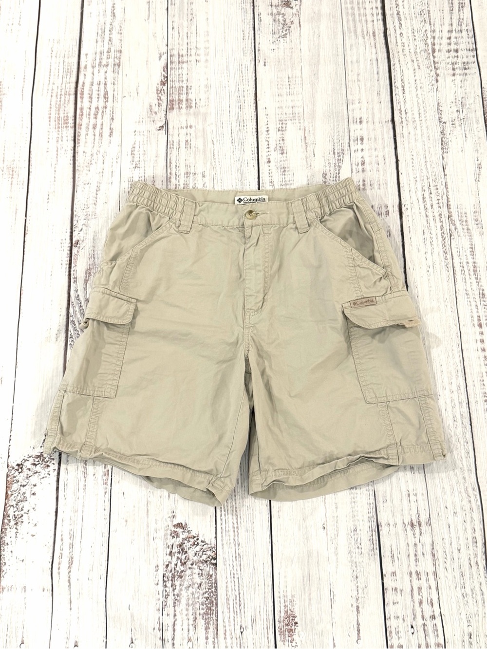 Columbia Cargo Hiking Shorts 100% cotton Womens S. Tan Outdoor Hiking Safari